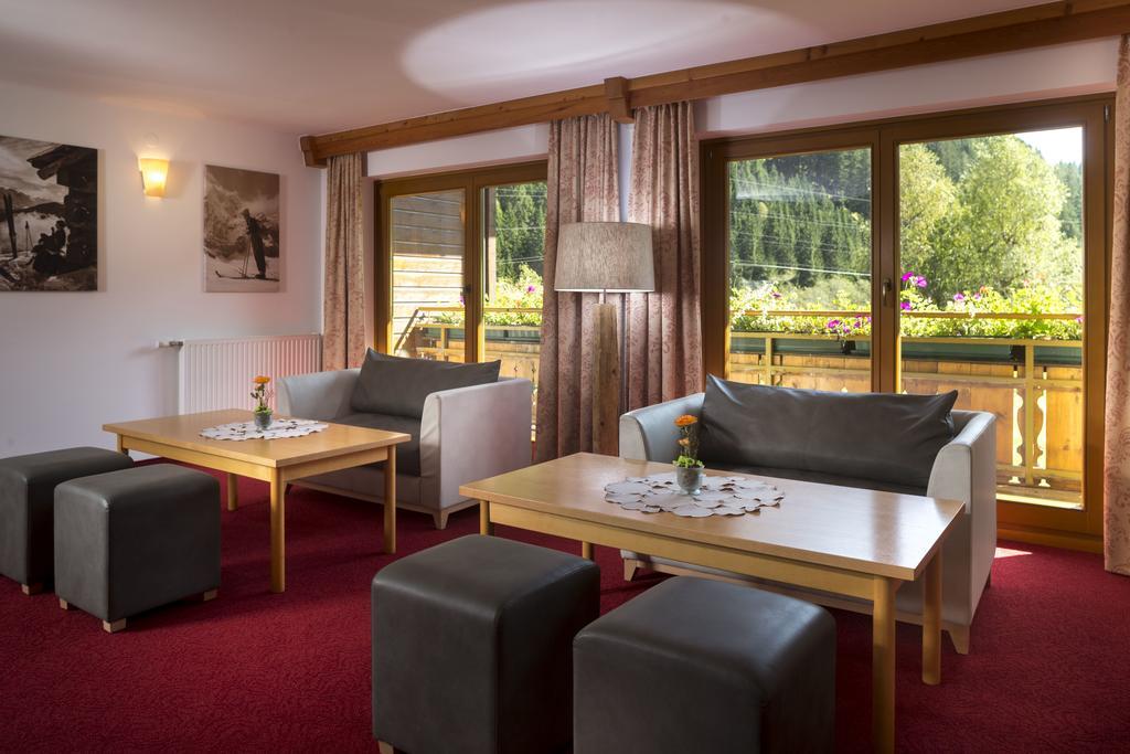 Alpenhotel Badmeister Флаттах Екстер'єр фото